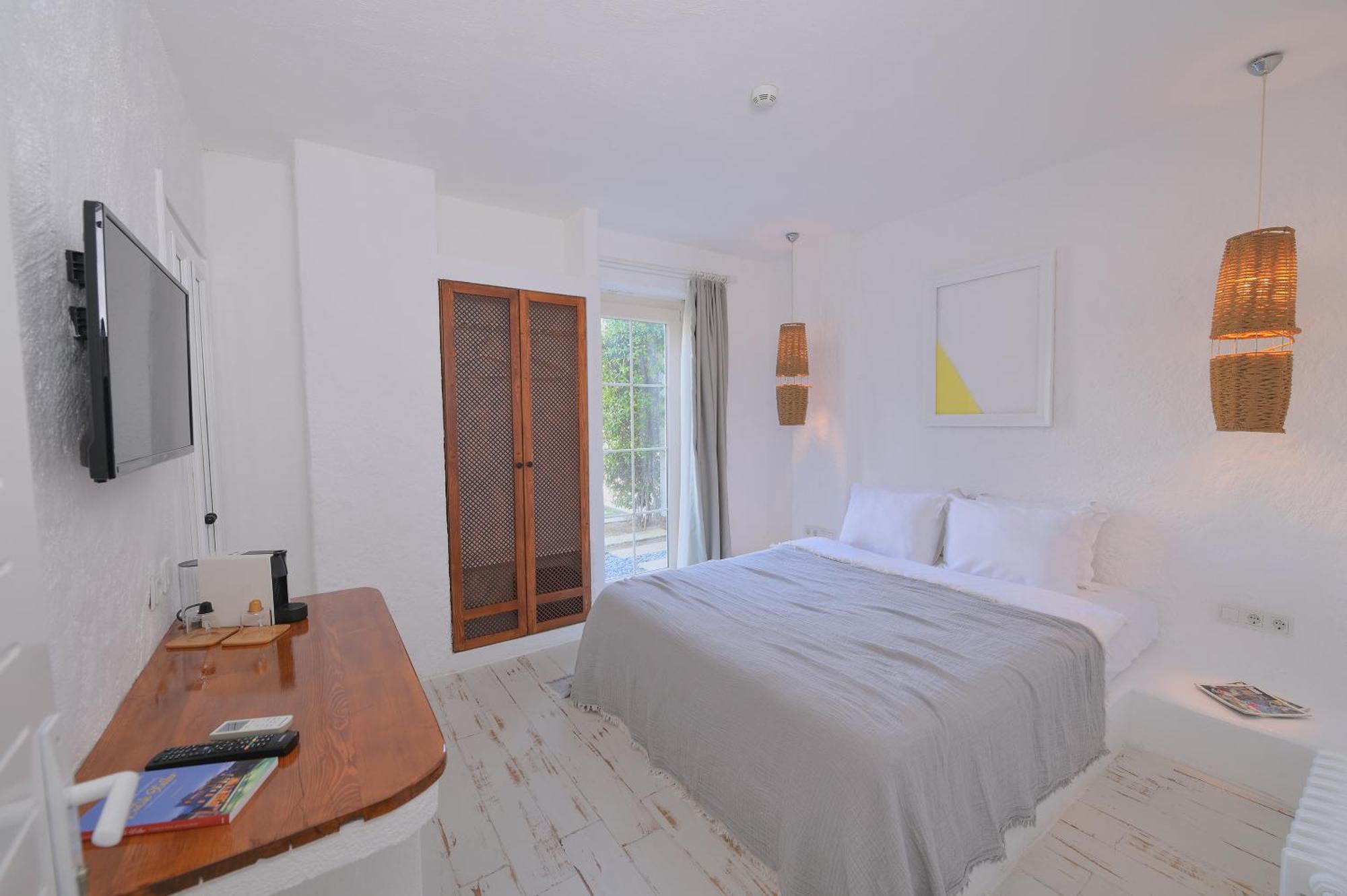 Peremere Alacati Otel ภายนอก รูปภาพ