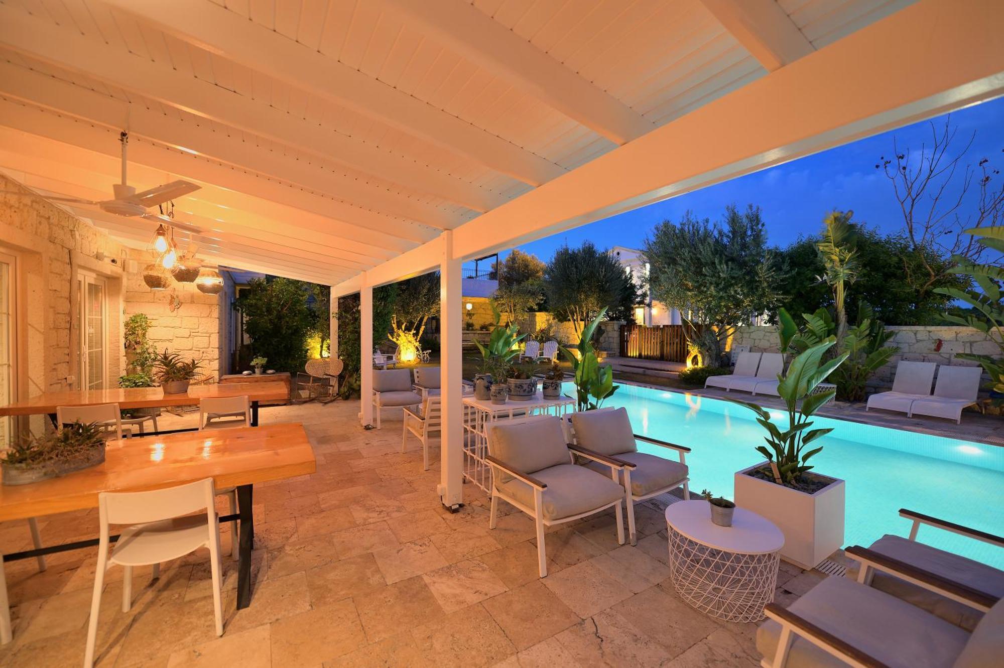 Peremere Alacati Otel ภายนอก รูปภาพ