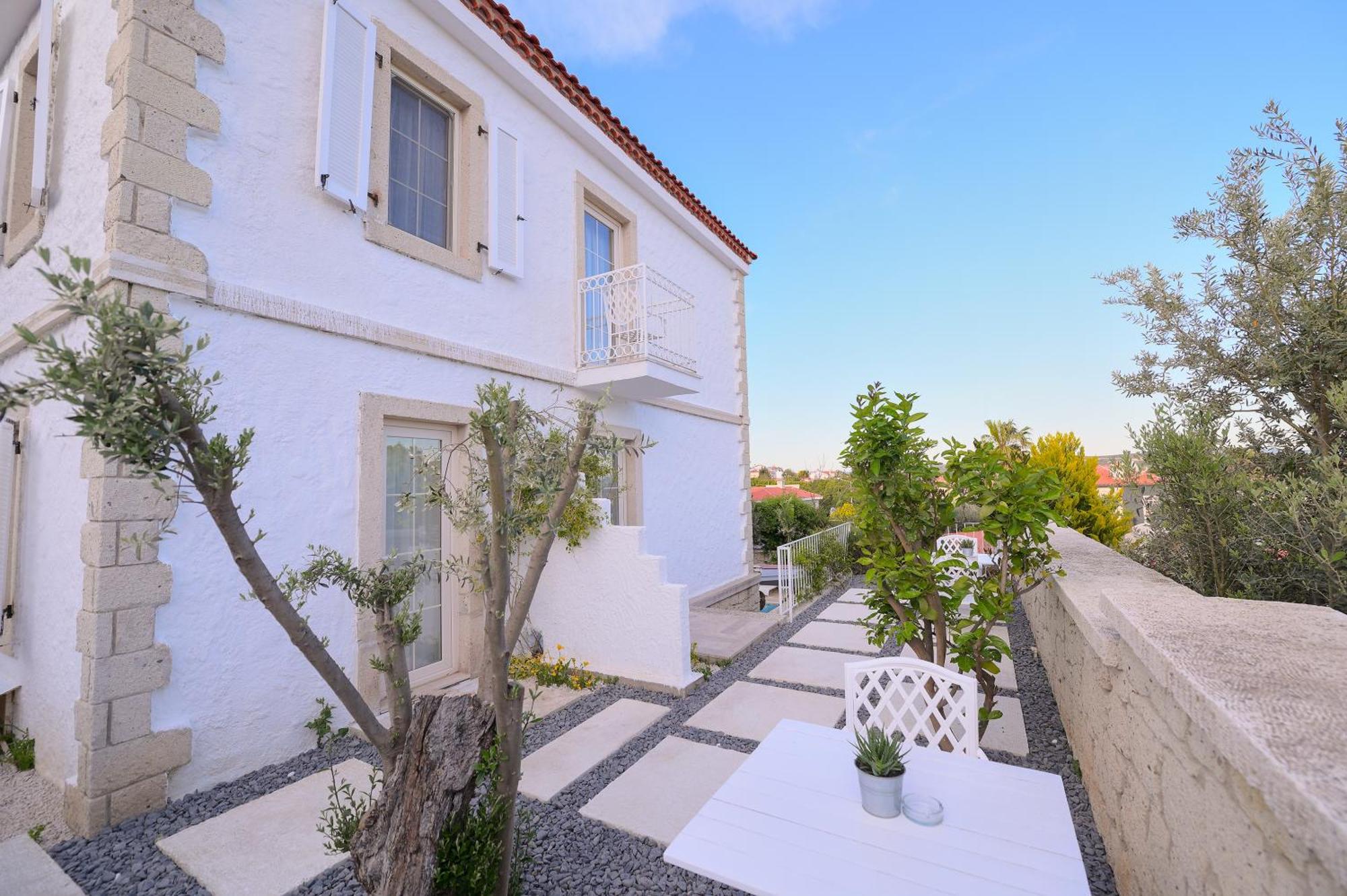 Peremere Alacati Otel ภายนอก รูปภาพ