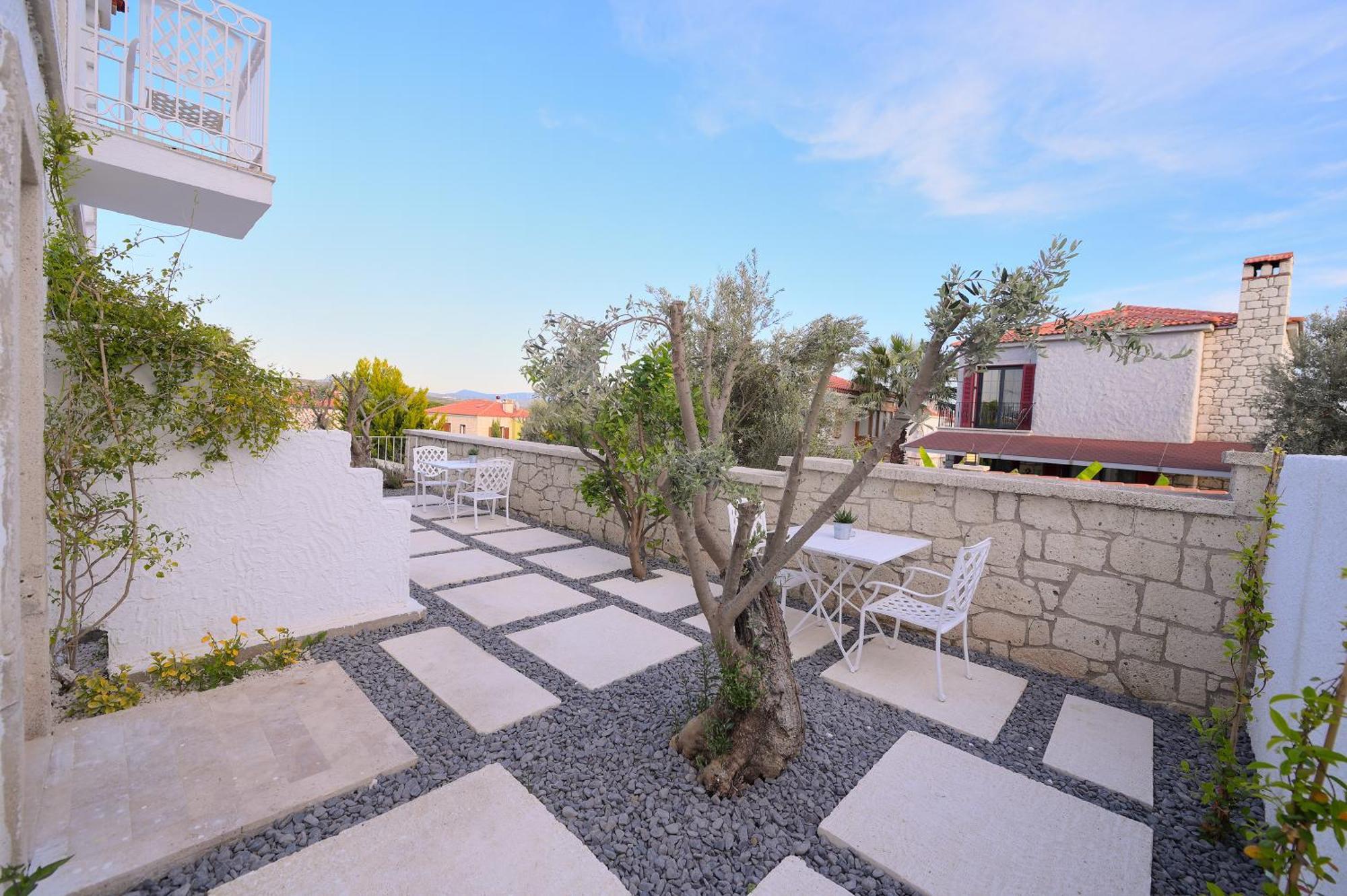 Peremere Alacati Otel ภายนอก รูปภาพ