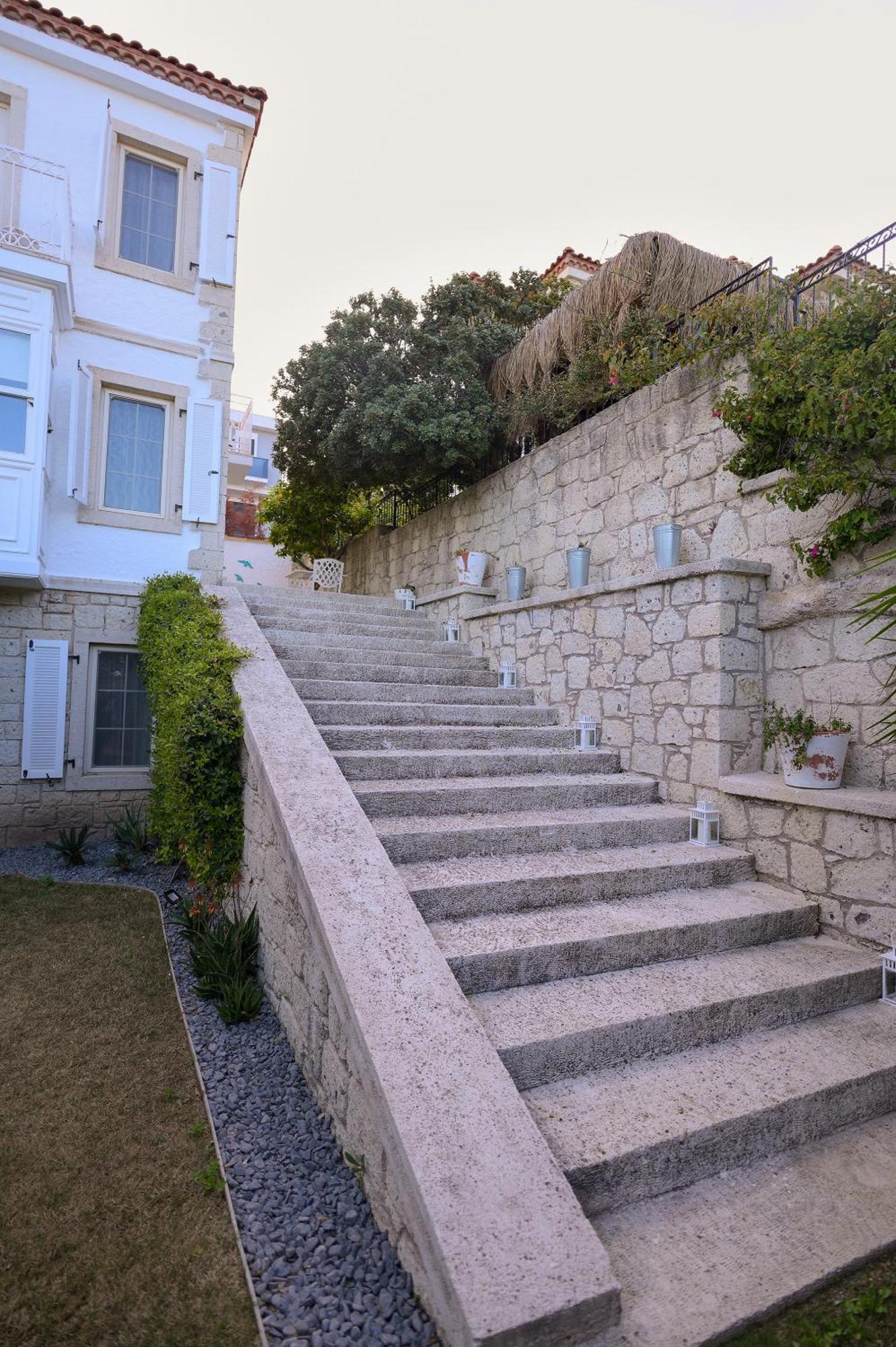Peremere Alacati Otel ภายนอก รูปภาพ